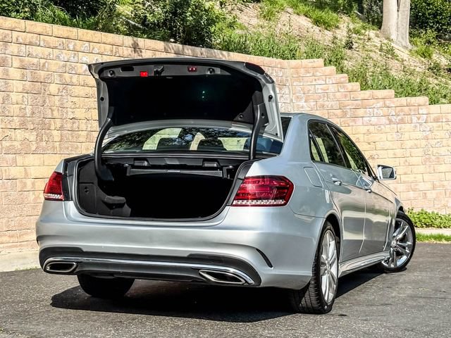 Used 2016 Mercedes-Benz E 350 Sedan image 20