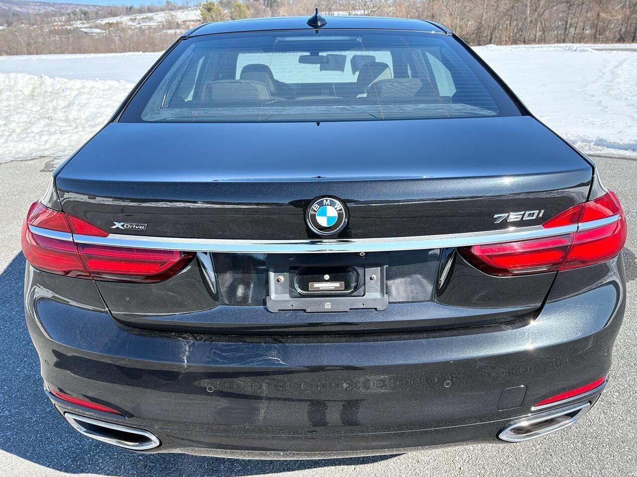 Used 2018 BMW 750i xDrive AWD/4WD image 24
