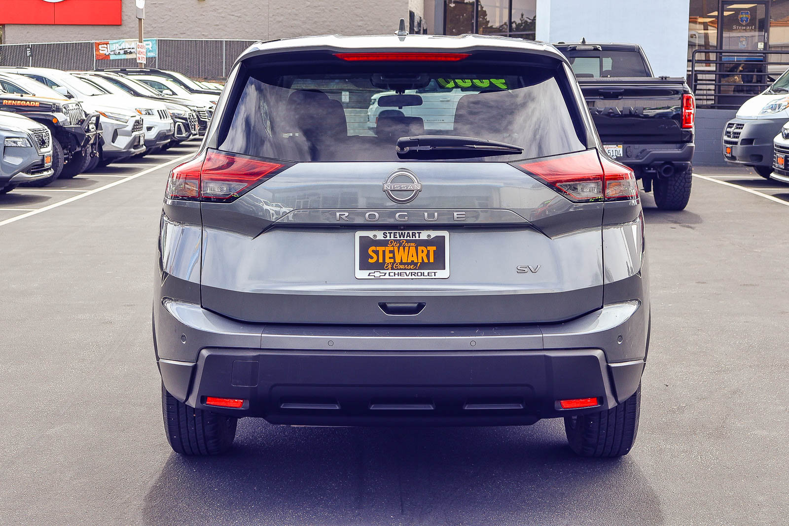 Used 2024 Nissan Rogue SV FWD image 19