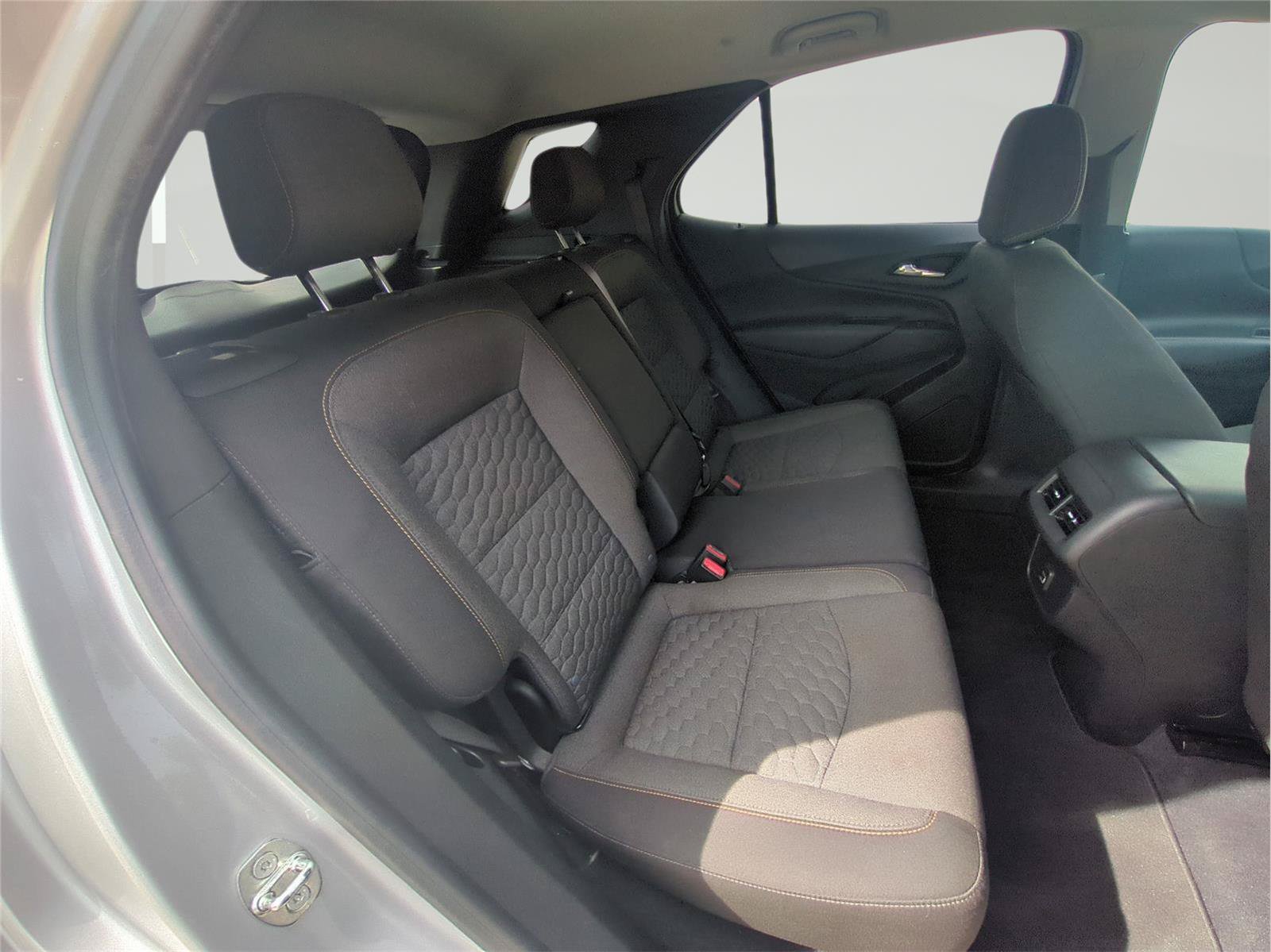Used 2021 Chevrolet Equinox LT FWD image 6
