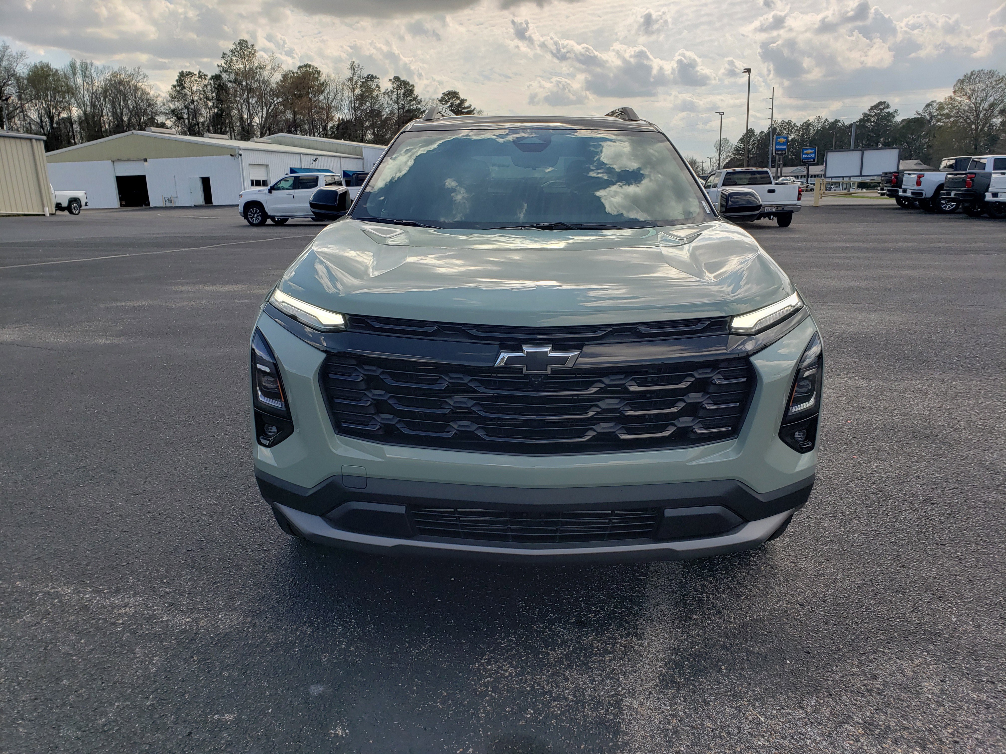 New 2026 Chevrolet Equinox LT image 7