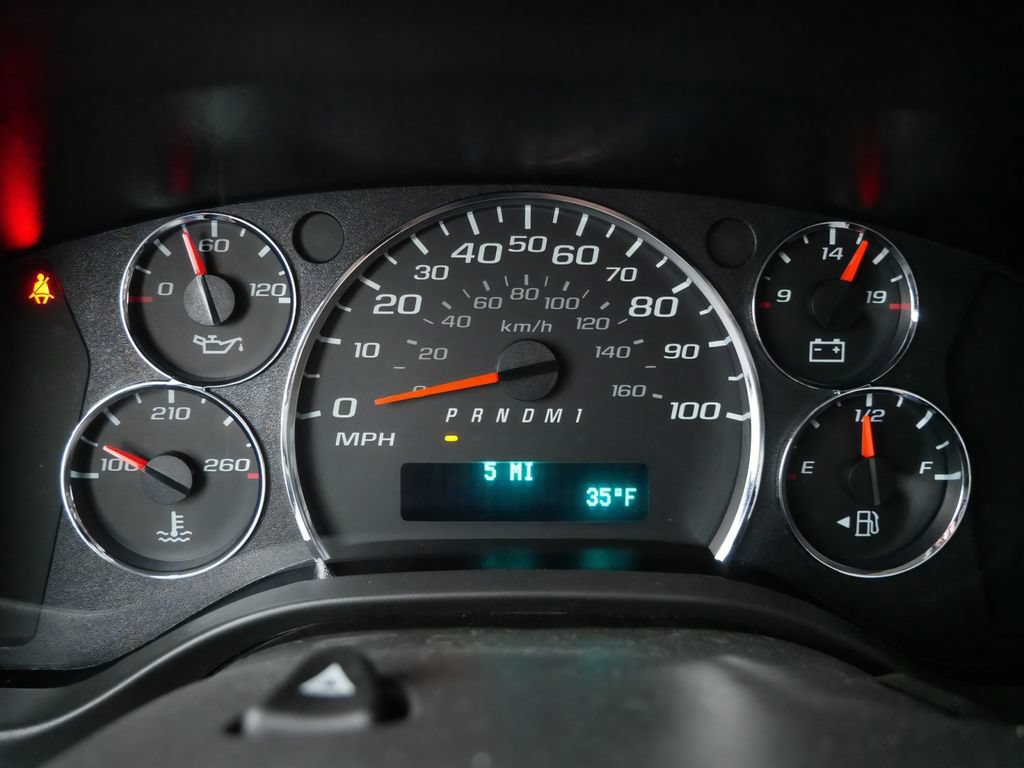 New 2025 Chevrolet Express 3500 w/ Power Convenience Package RWD image 29