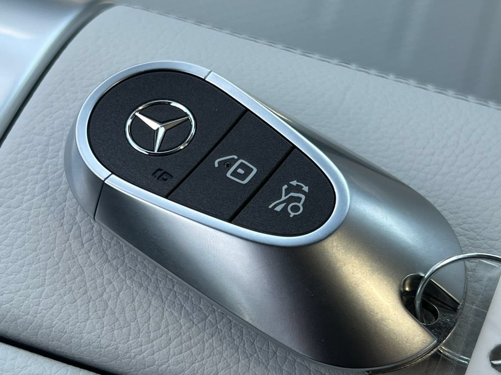 New 2026 Mercedes-Benz C 300 4MATIC Sedan image 31