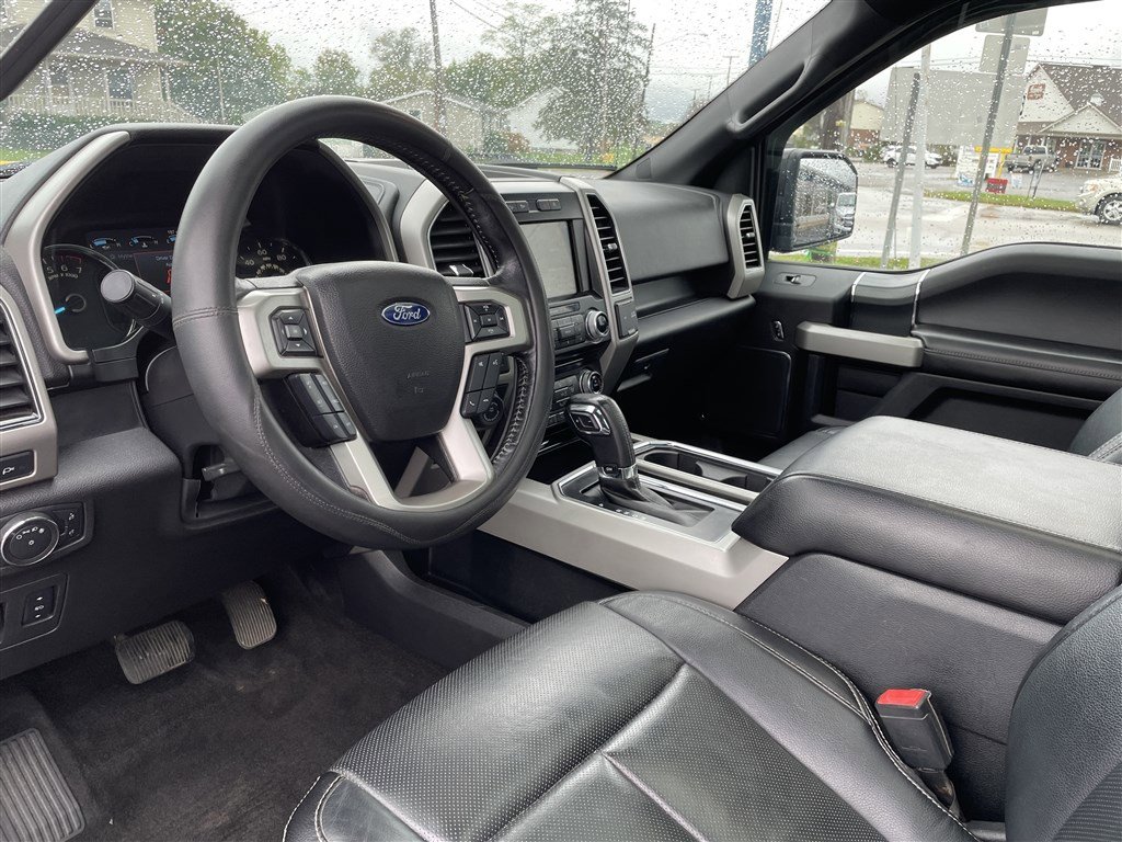 Used 2018 Ford F150 Lariat w/ Equipment Group 501A Mid image 17