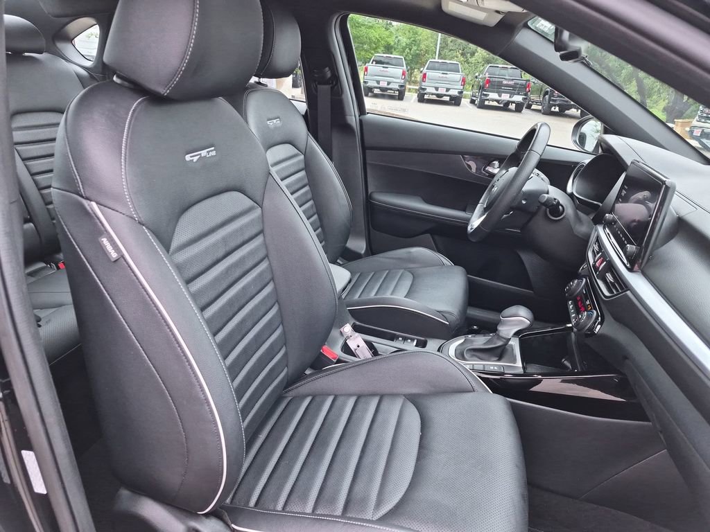 Used 2023 Kia Forte GT-Line w/ GT-Line Premium Package FWD image 36