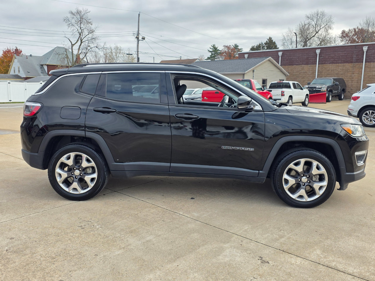 Used 2018 Jeep Compass Limited w/ Navigation Group image 21