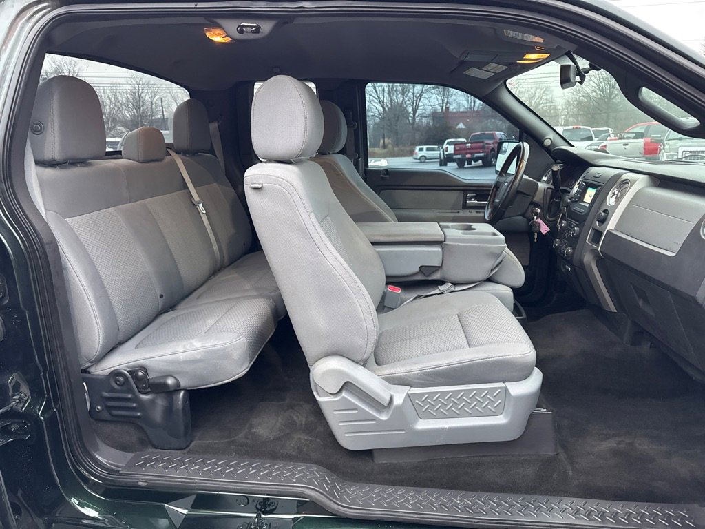 Used 2013 Ford F150 XLT w/ XLT Chrome Pkg image 12