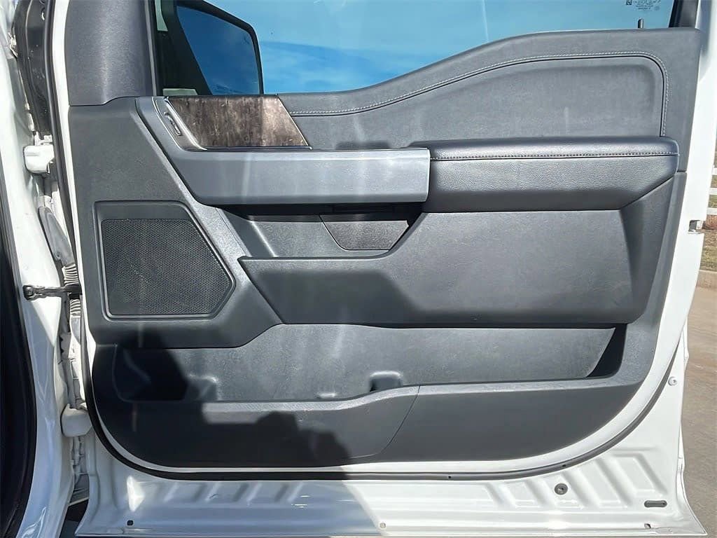 Used 2021 Ford F150 Lariat w/ Tow Technology Package AWD/4WD image 11