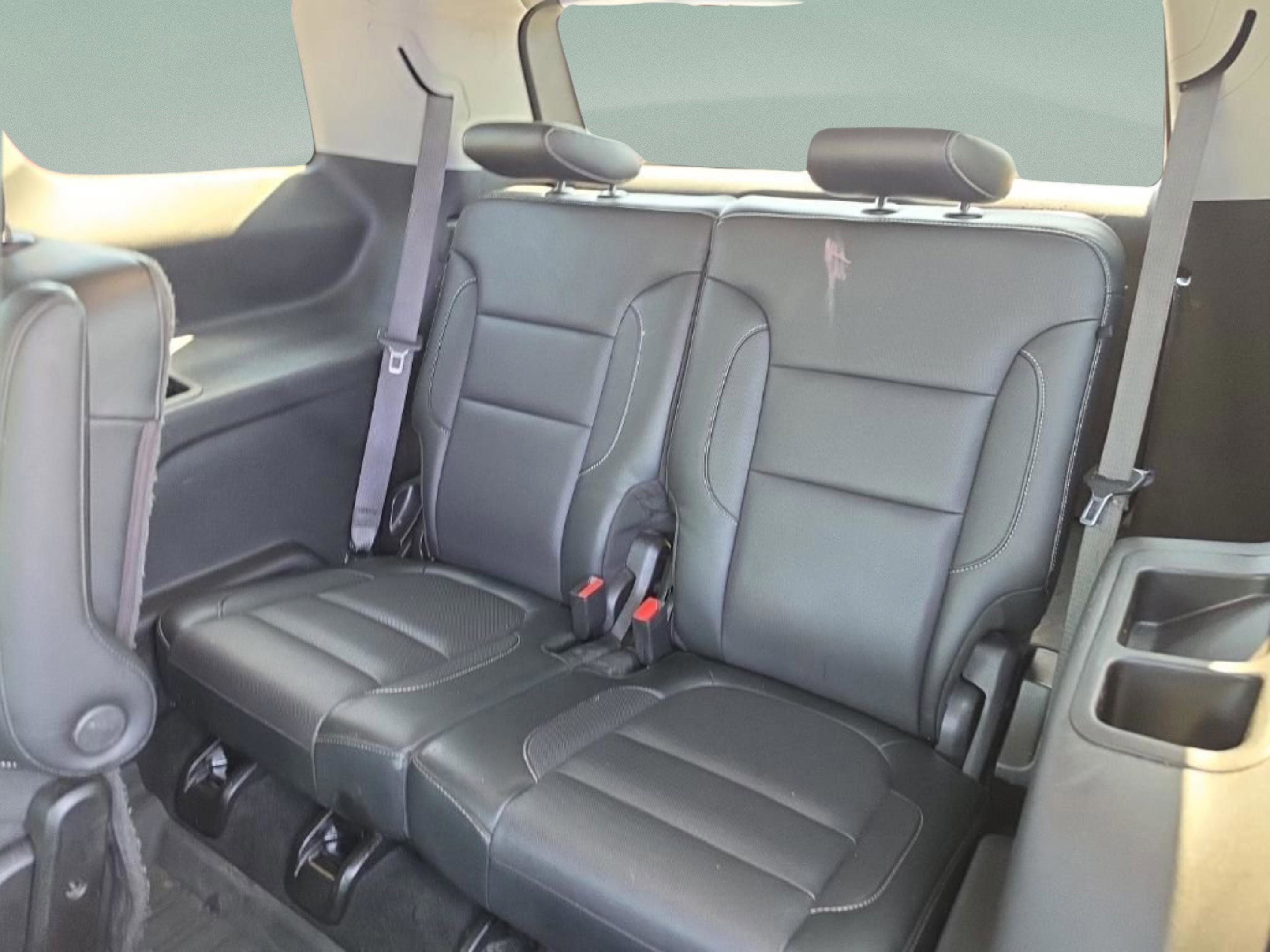 Used 2019 GMC Acadia SLT FWD image 25