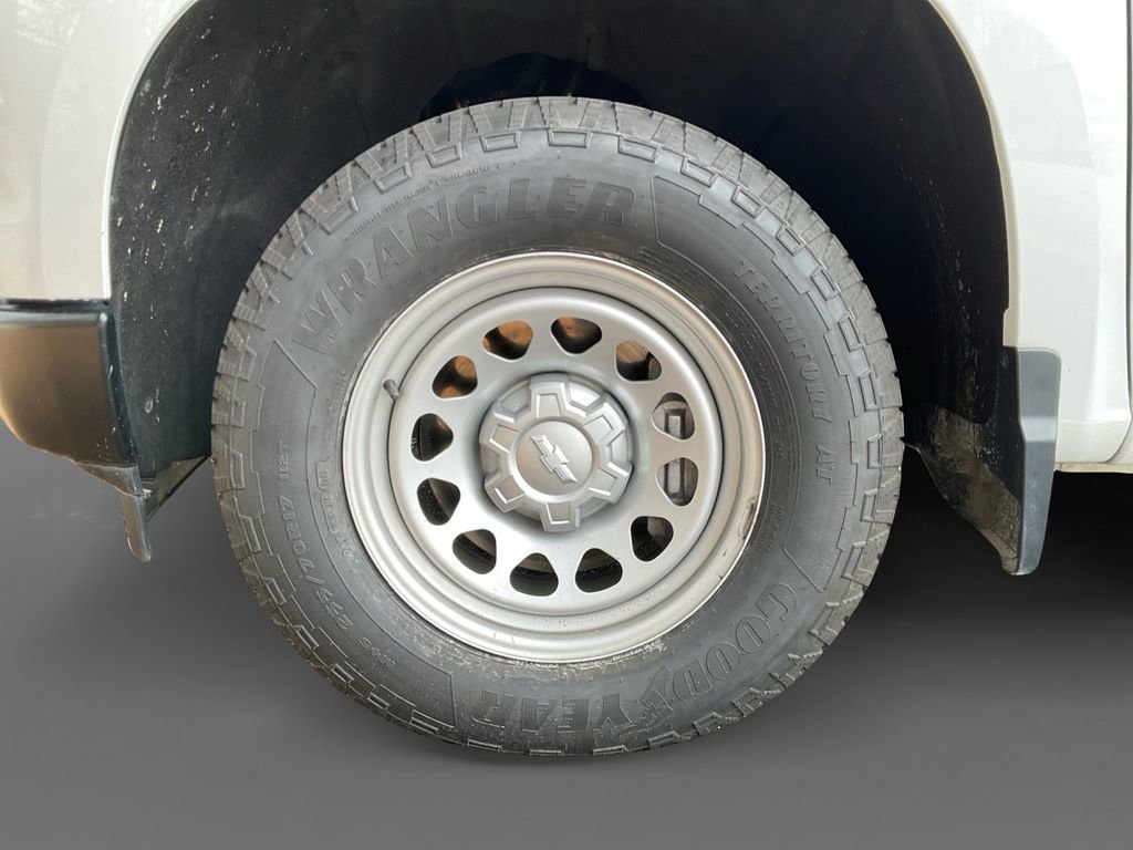 Used 2022 Chevrolet Silverado 1500 W/T w/ WT Value Package image 15