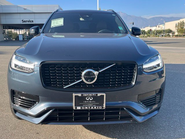 Used 2023 Volvo XC90 T8 Ultimate w/ Lounge Package AWD/4WD image 4
