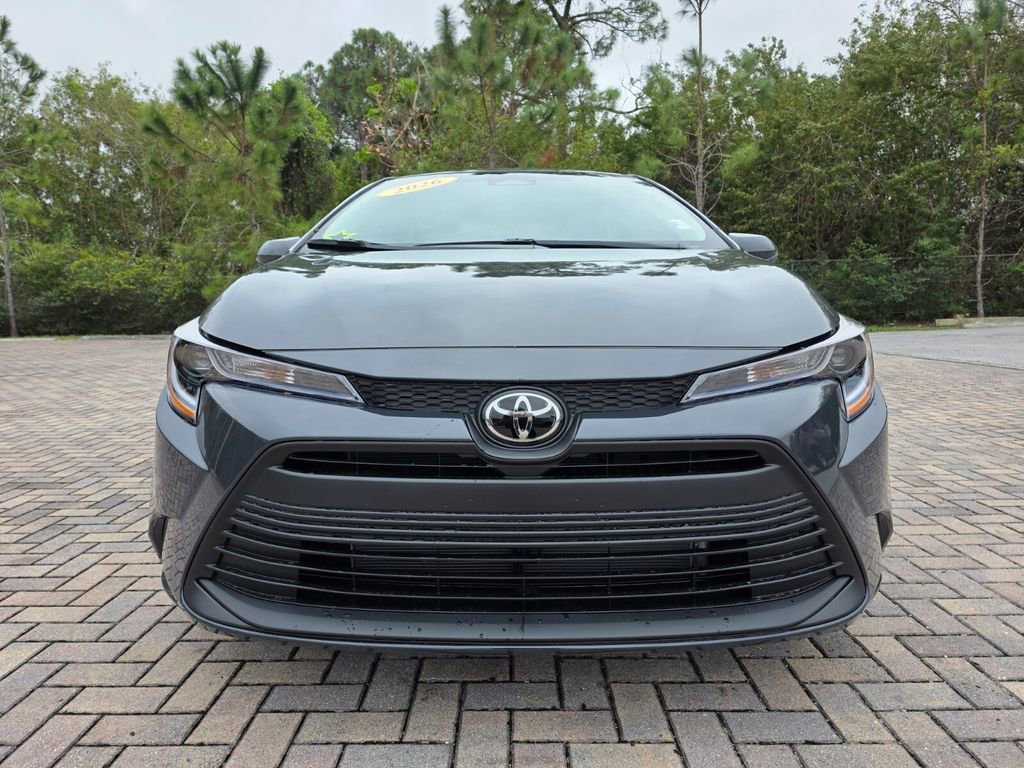 Used 2026 Toyota Corolla LE image 2