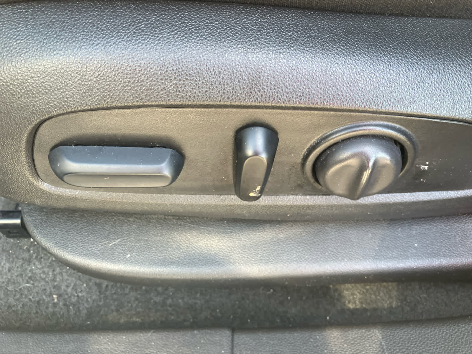 Used 2024 Chevrolet Blazer LT image 11