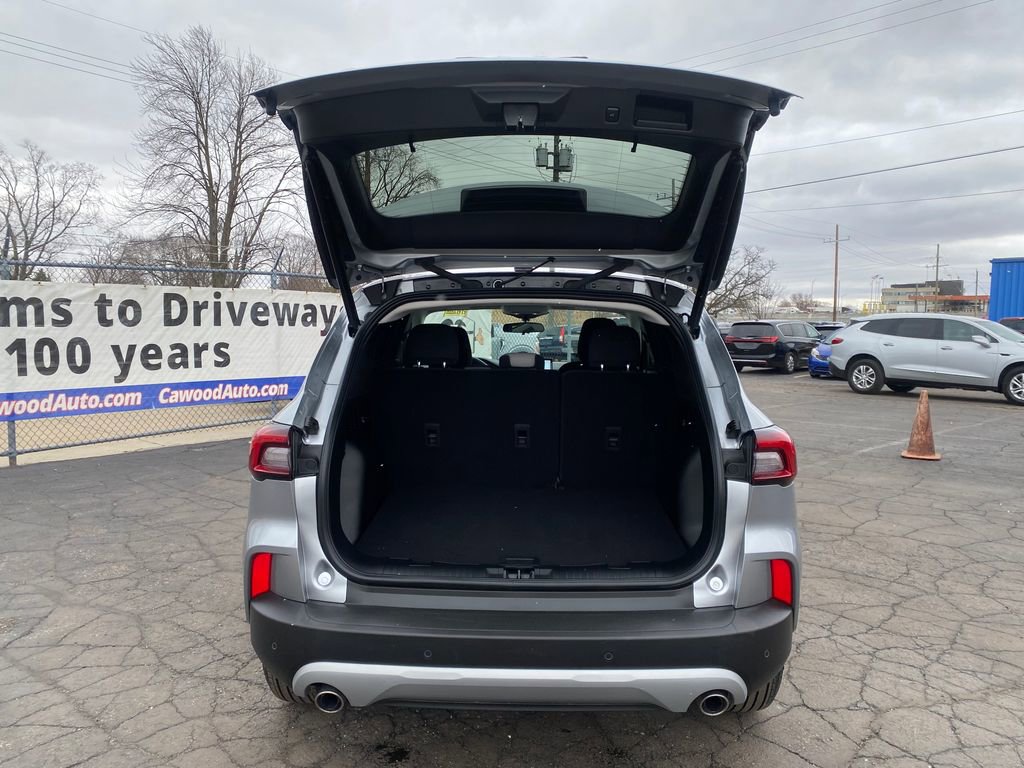 Used 2024 Ford Escape Active w/ Tech Pack #1 image 4
