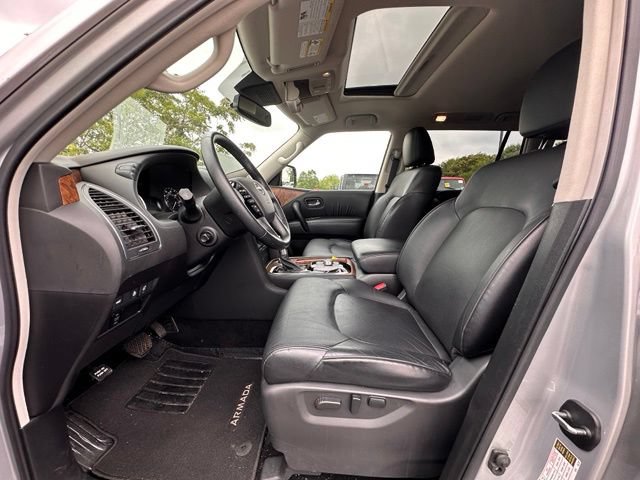 Used 2024 Nissan Armada SL w/ Captain's Chairs Package AWD/4WD image 16