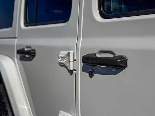 Used 2023 Jeep Wrangler Sahara w/ LED Lighting Group image 23