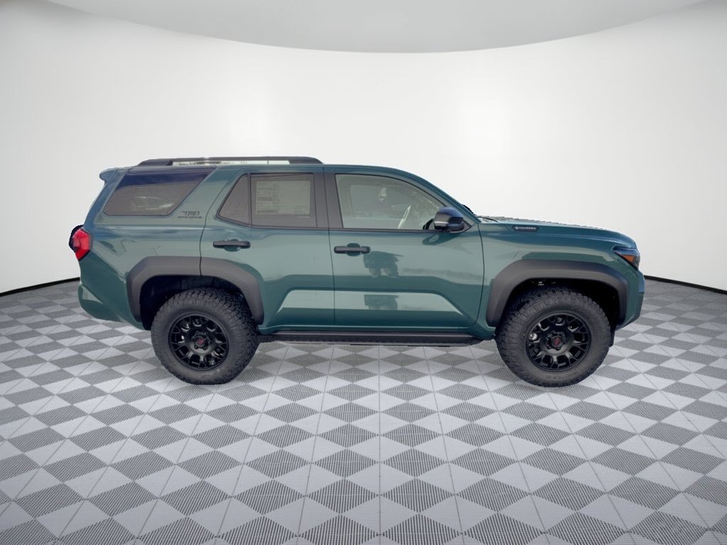 New 2026 Toyota 4Runner TRD Off-Road Premium AWD/4WD image 9