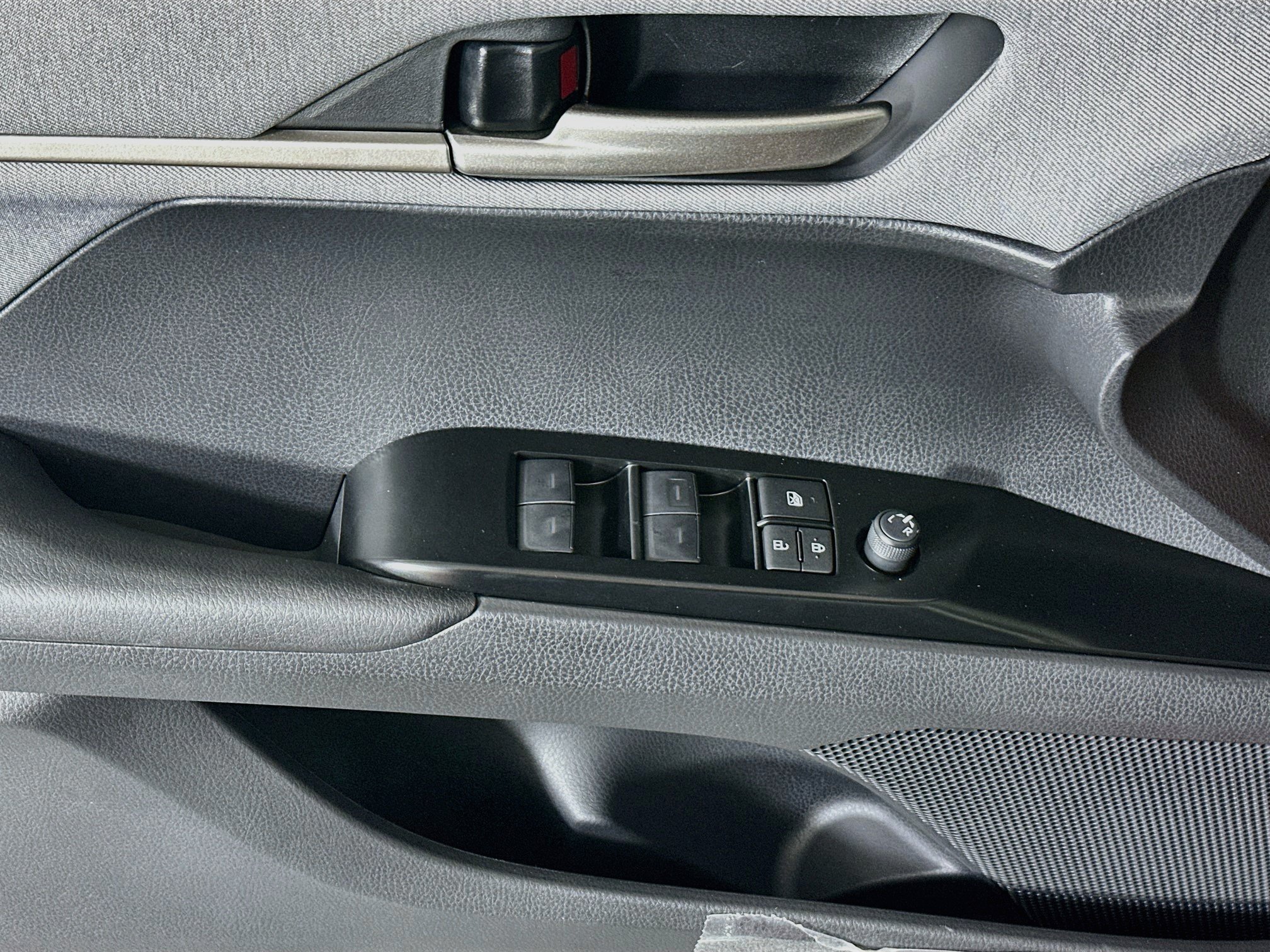 New 2026 Toyota Camry LE FWD image 14