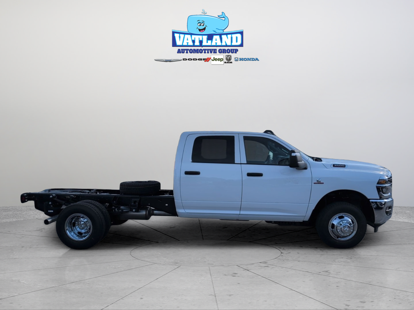 New 2026 RAM 3500 Tradesman w/ Chrome Appearance Group A AWD/4WD image 5