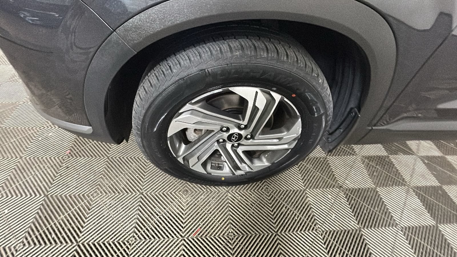 Certified 2023 Hyundai Santa Fe SEL FWD image 12