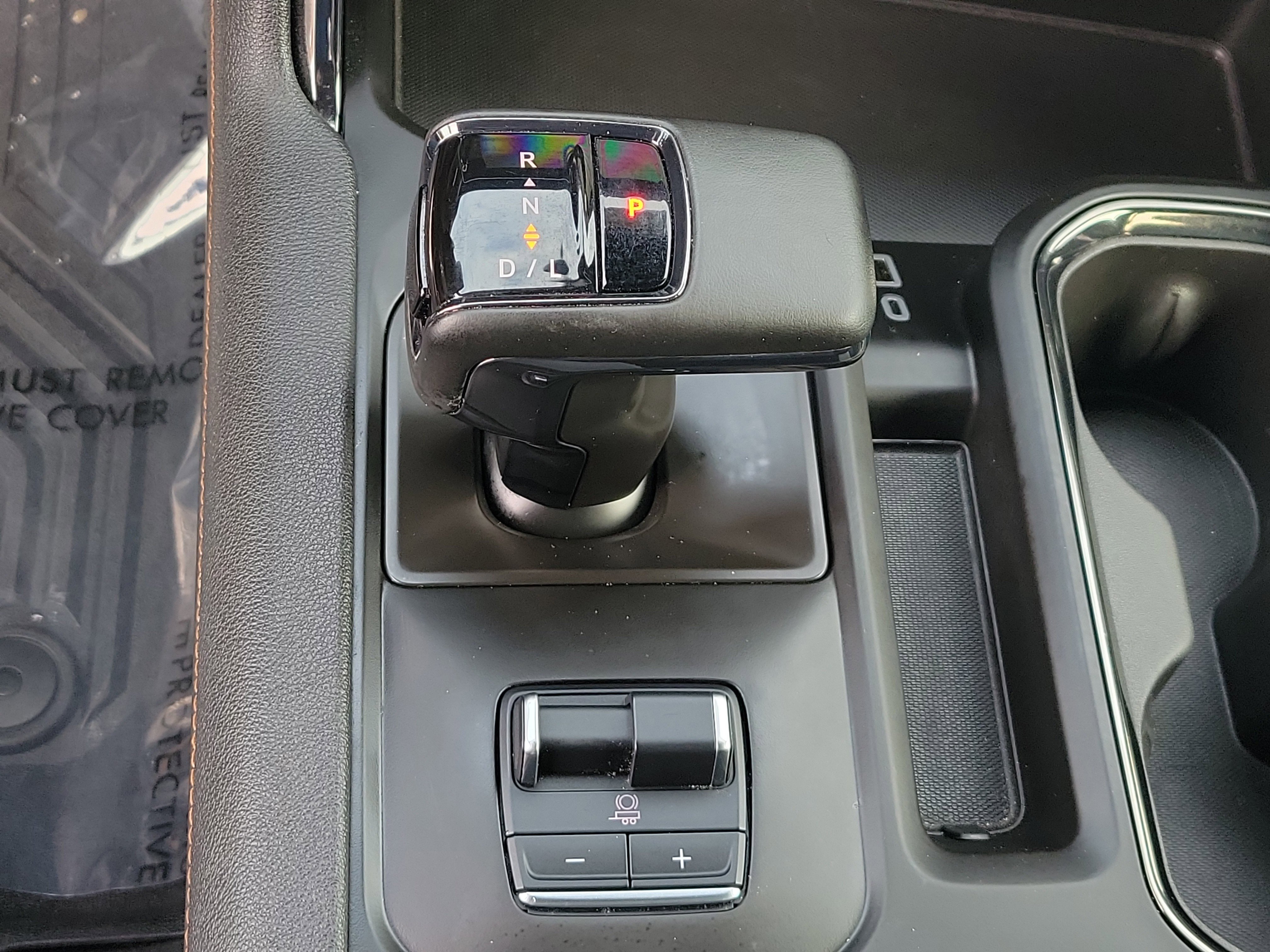 Used 2024 GMC Sierra 1500 AT4 w/ Technology Package image 24