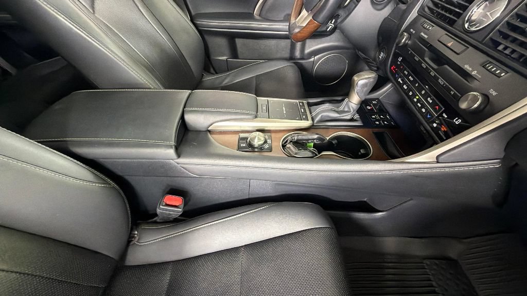 Used 2022 Lexus RX 350L FWD w/ Premium Package image 39