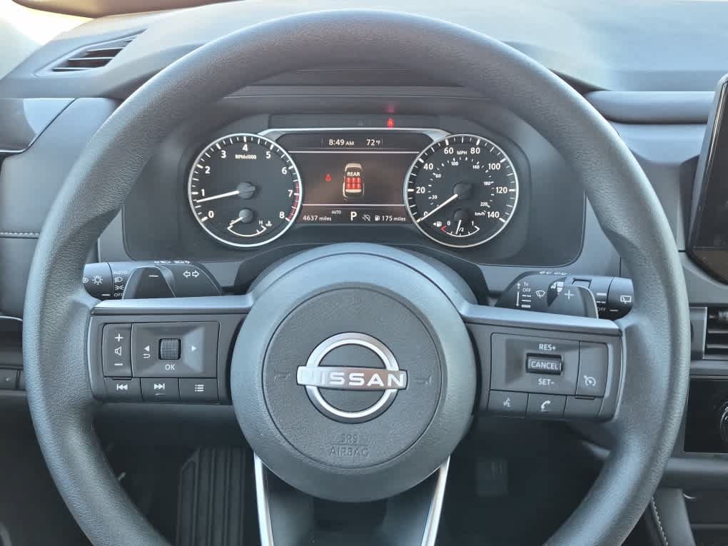 Used 2025 Nissan Pathfinder S AWD/4WD image 17