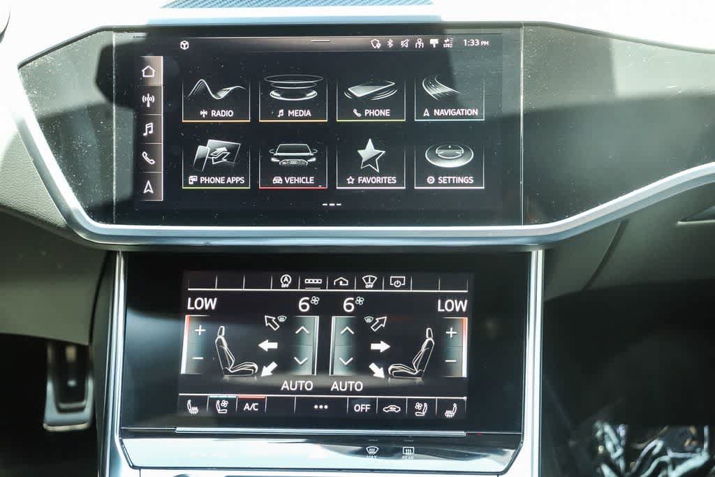 Used 2022 Audi RS 6 w/ Carbon Optic Package AWD/4WD image 14