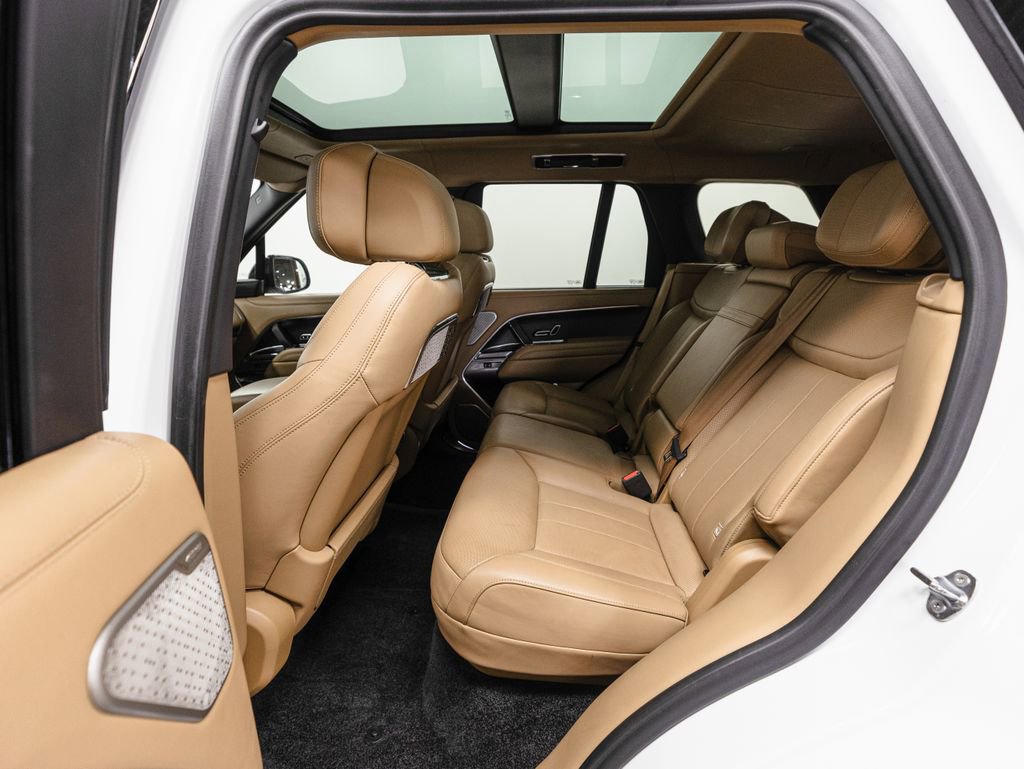 Used 2024 Land Rover Range Rover Autobiography AWD/4WD image 27