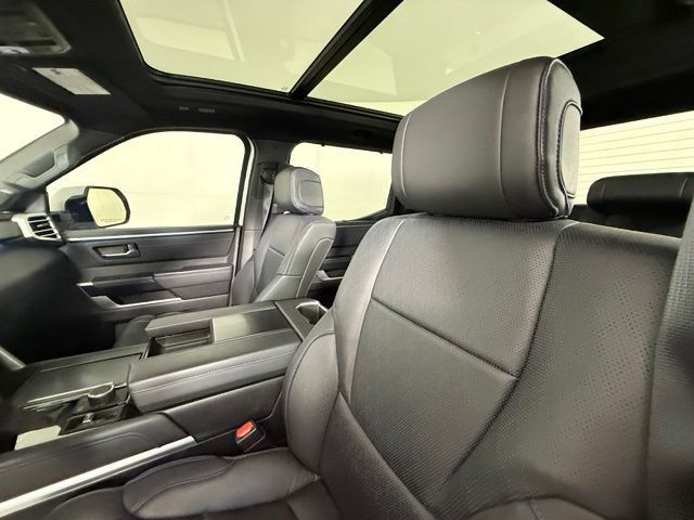 Used 2023 Toyota Tundra Platinum AWD/4WD image 5