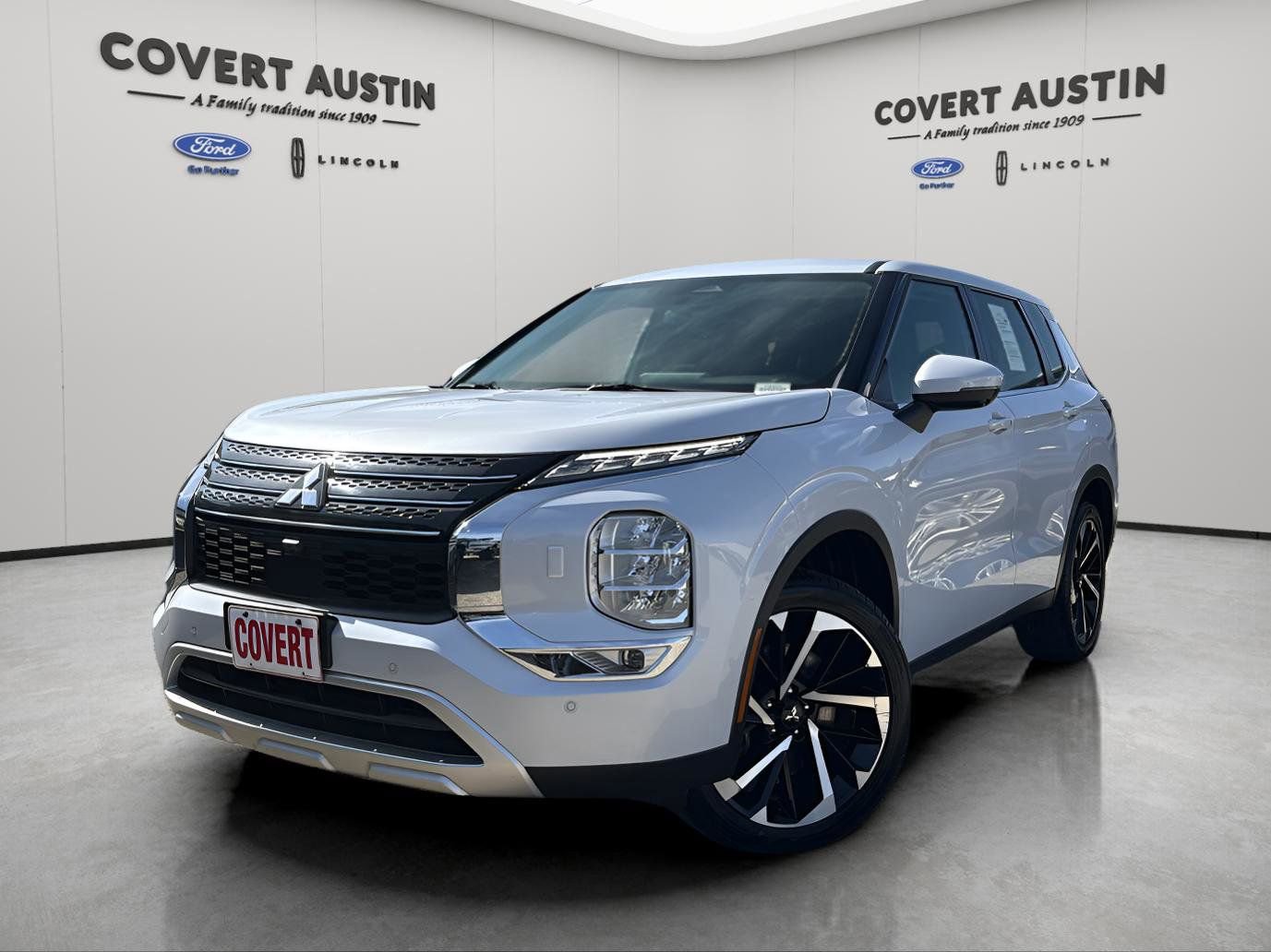 Used 2024 Mitsubishi Outlander SE