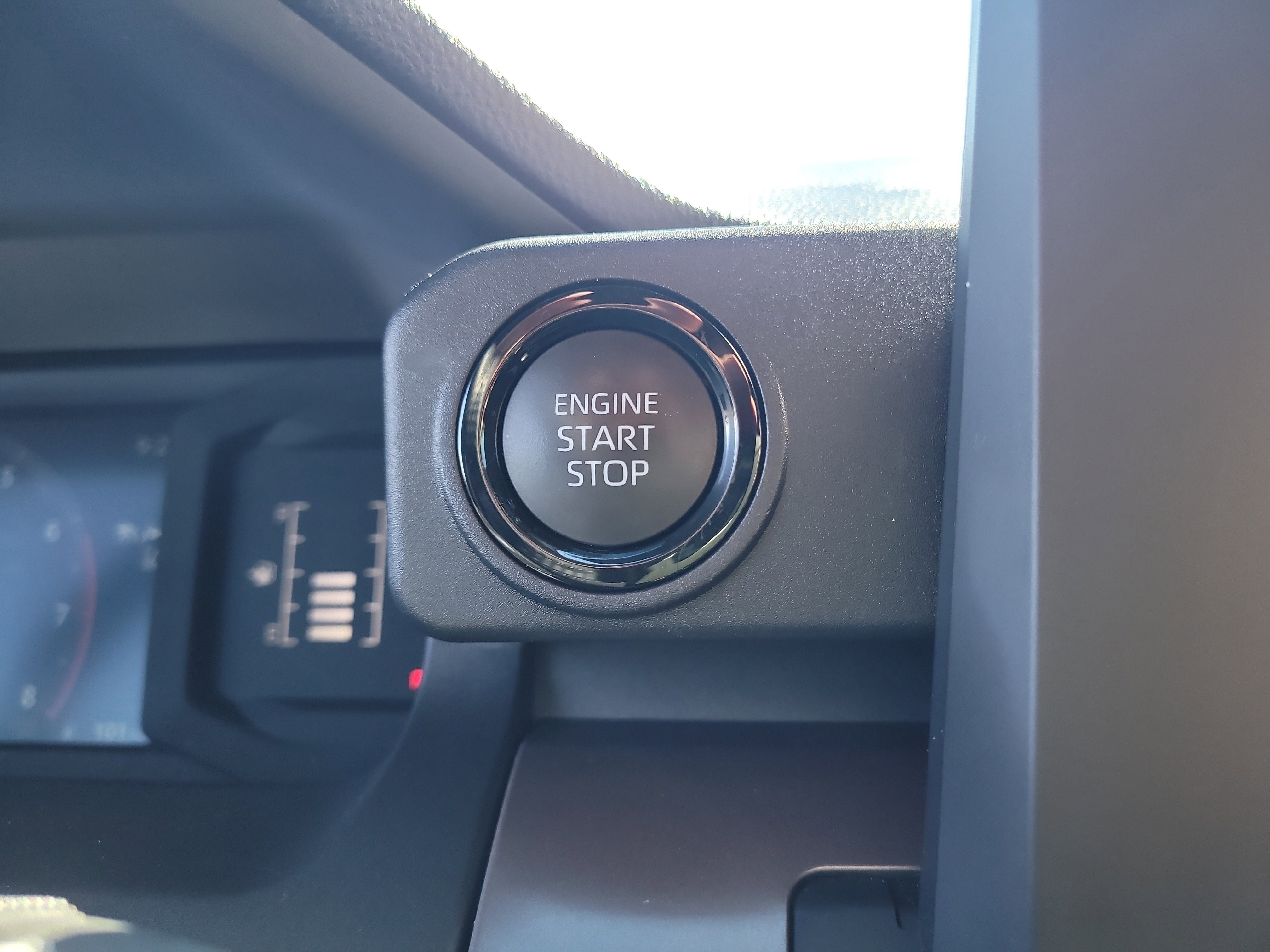 Used 2024 Toyota Tacoma SR5 image 28