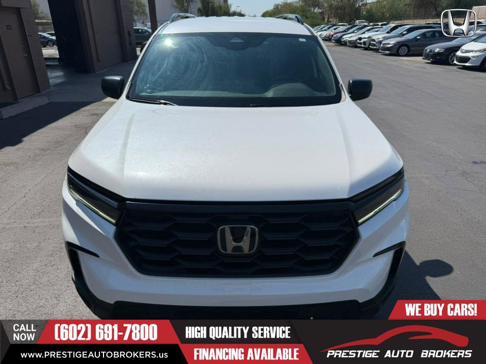 Used 2023 Honda Pilot Sport image 4