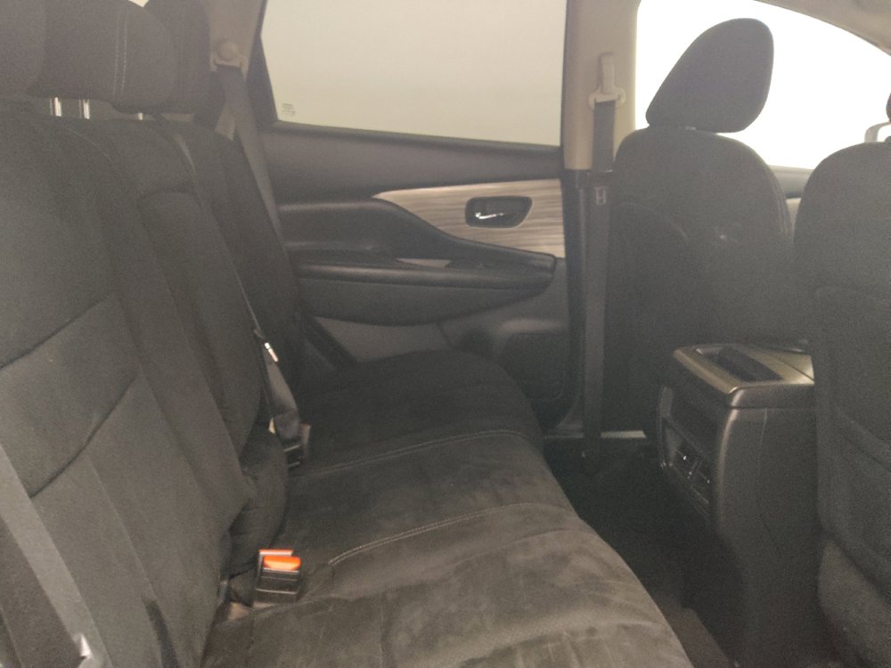 Used 2016 Nissan Murano S FWD image 19