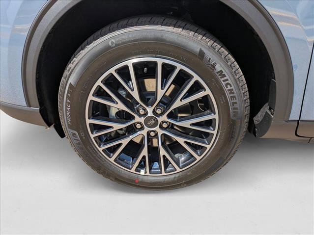 New 2025 Ford Escape SE image 10