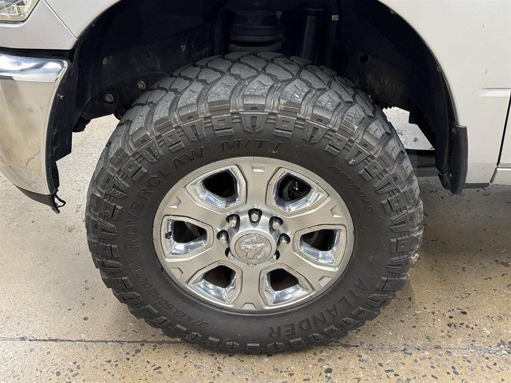 Used 2015 RAM 2500 Tradesman w/ Chrome Appearance Group AWD/4WD image 7