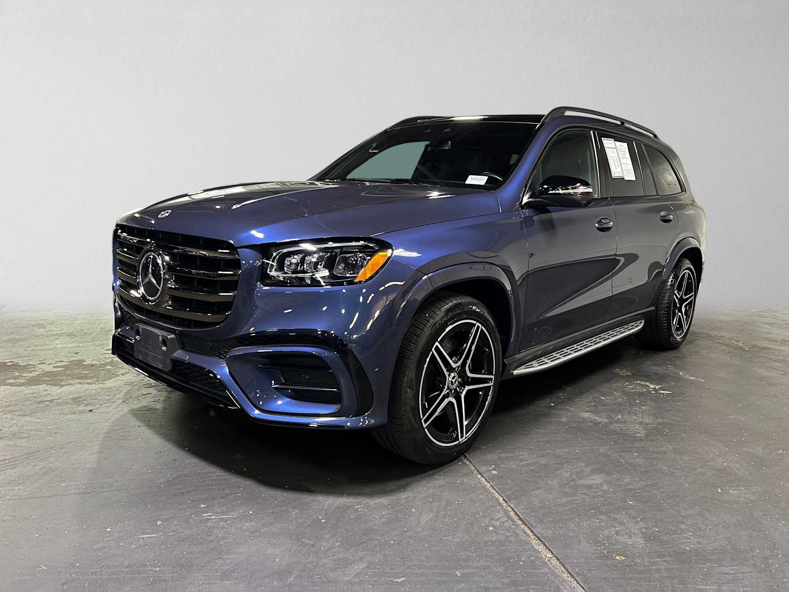 Certified 2025 Mercedes-Benz GLS 450 4MATIC image 7