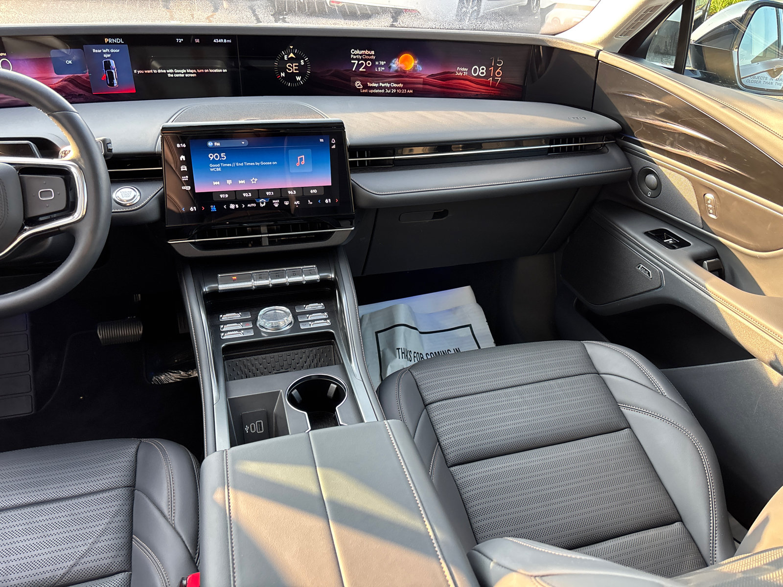 New 2026 Lincoln Nautilus Reserve AWD/4WD image 32