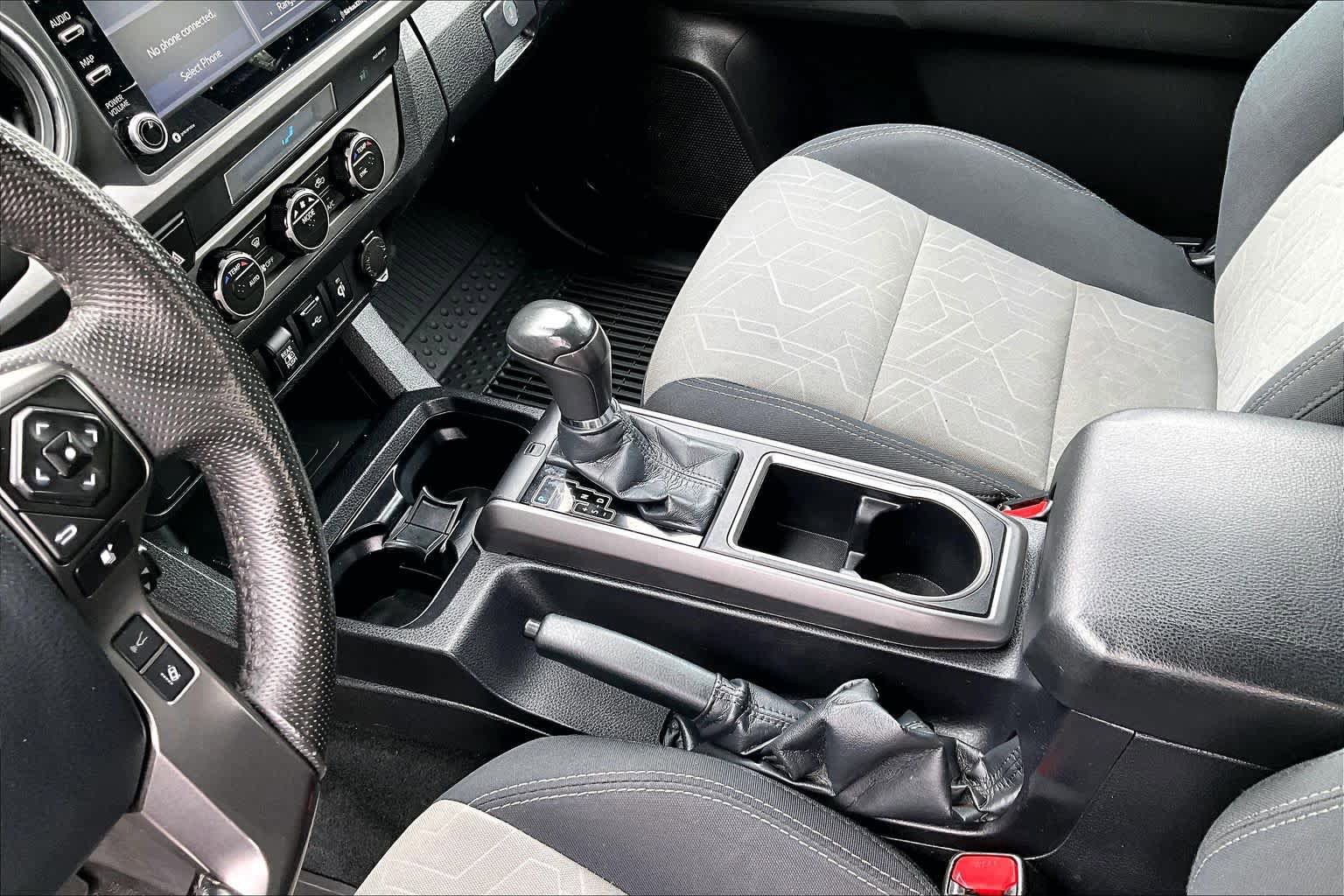Used 2023 Toyota Tacoma TRD Sport AWD/4WD image 17