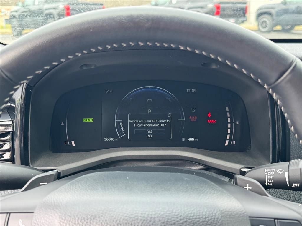 Certified 2025 Toyota Camry SE AWD/4WD image 21
