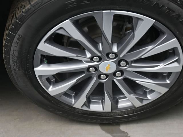 Used 2023 Chevrolet Traverse Premier image 32