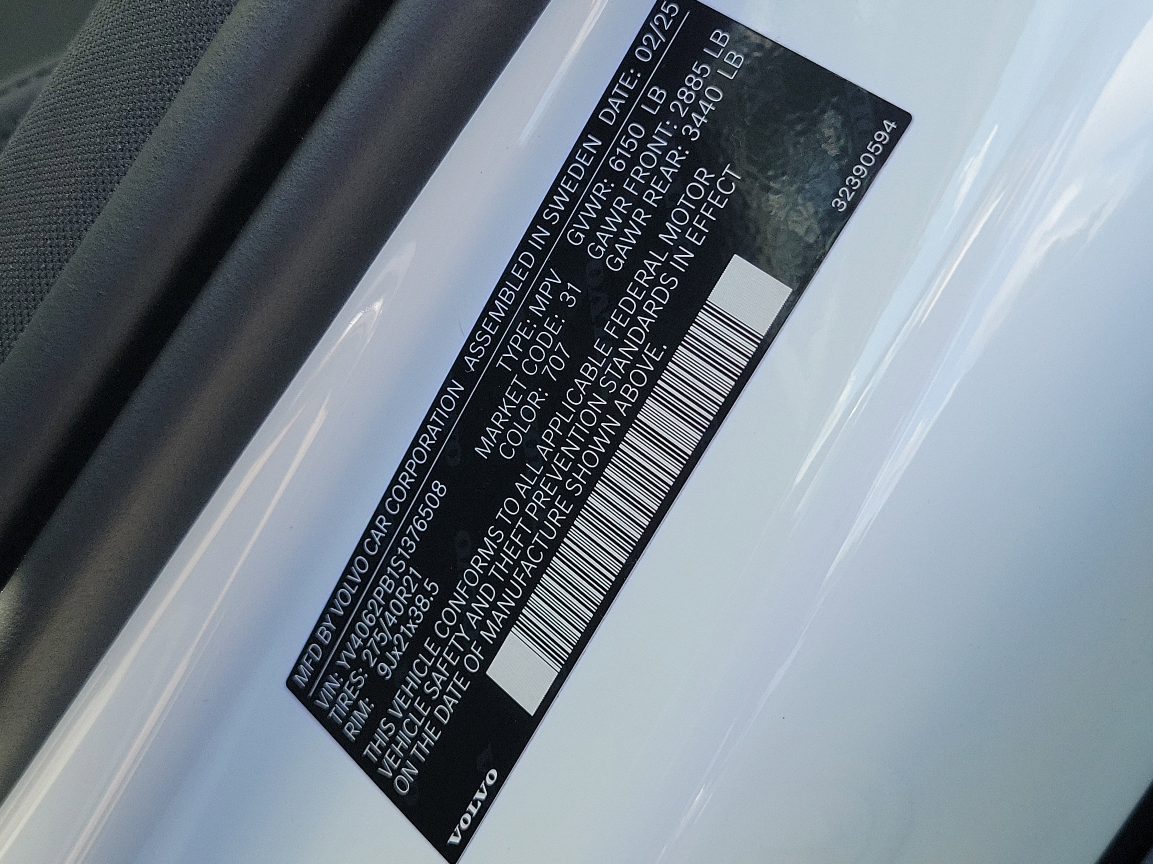 Used 2025 Volvo XC90 B6 Plus image 34