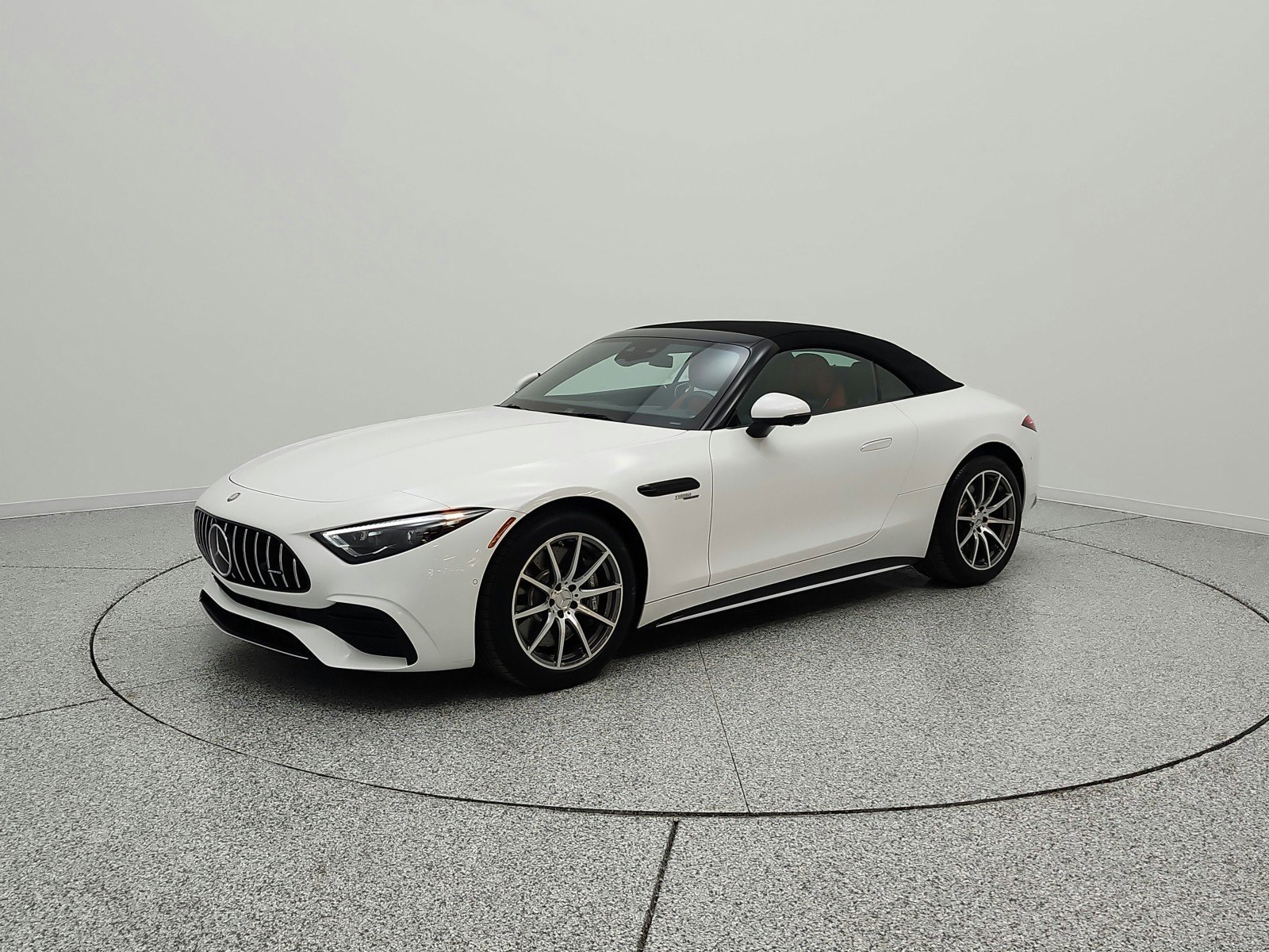 Used 2023 Mercedes-Benz SL 43 AMG w/ Driver Assistance Package image 30