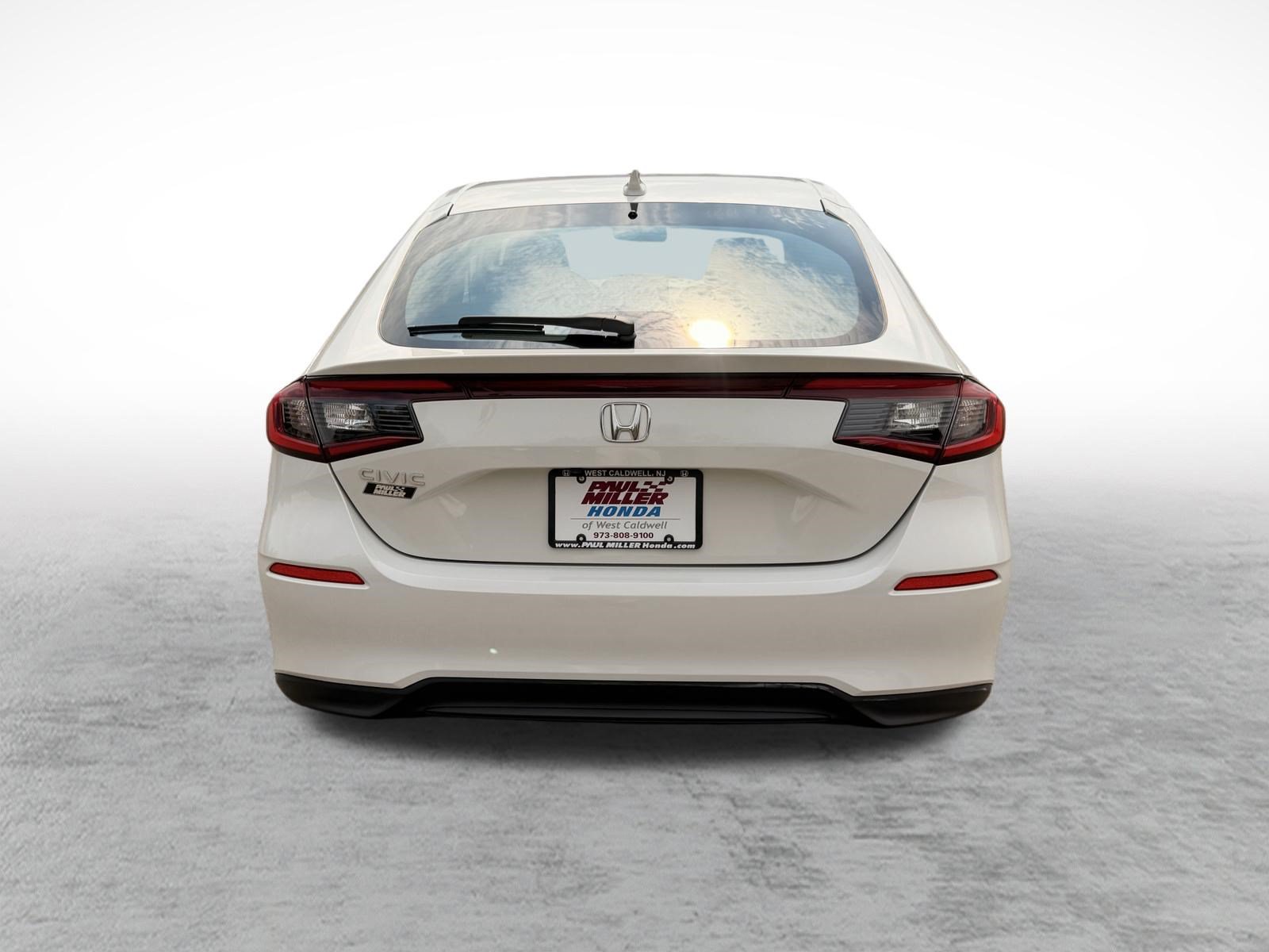 Used 2024 Honda Civic EX-L image 5