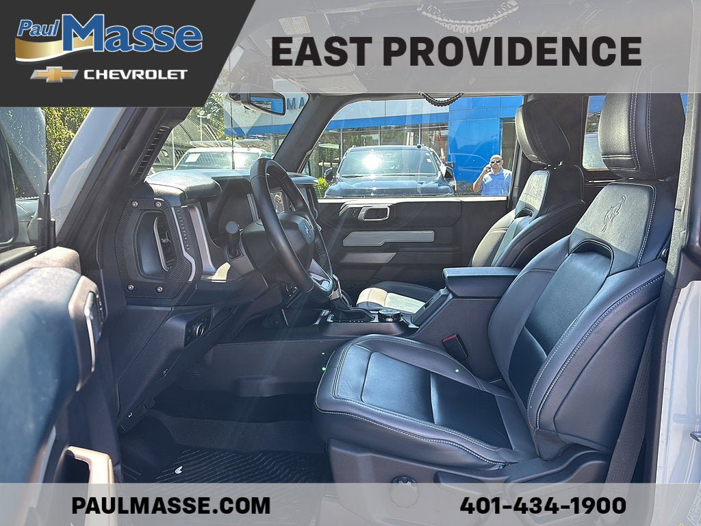 Used 2023 Ford Bronco Outer Banks AWD/4WD image 18