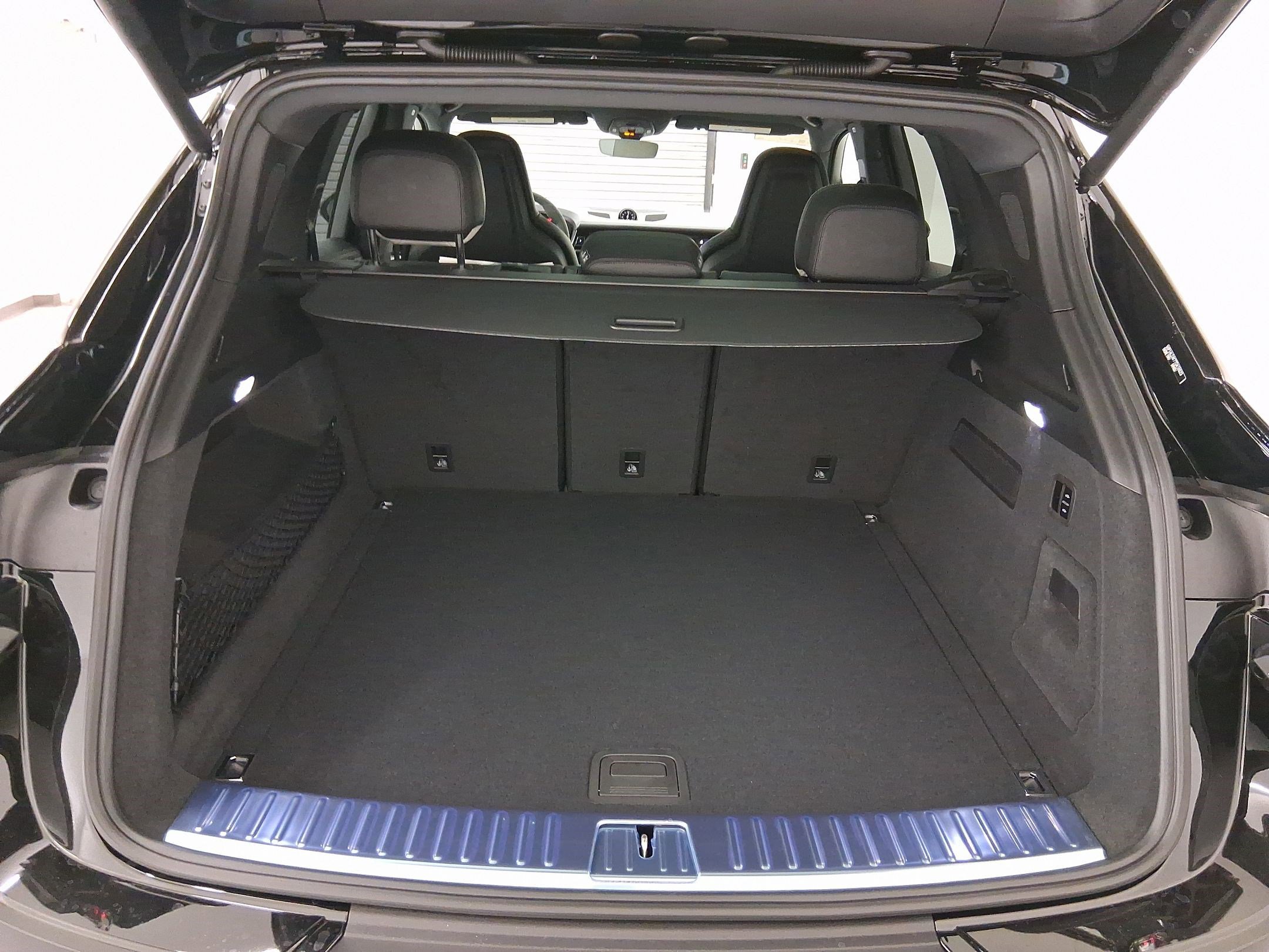 New 2026 Porsche Cayenne S image 32