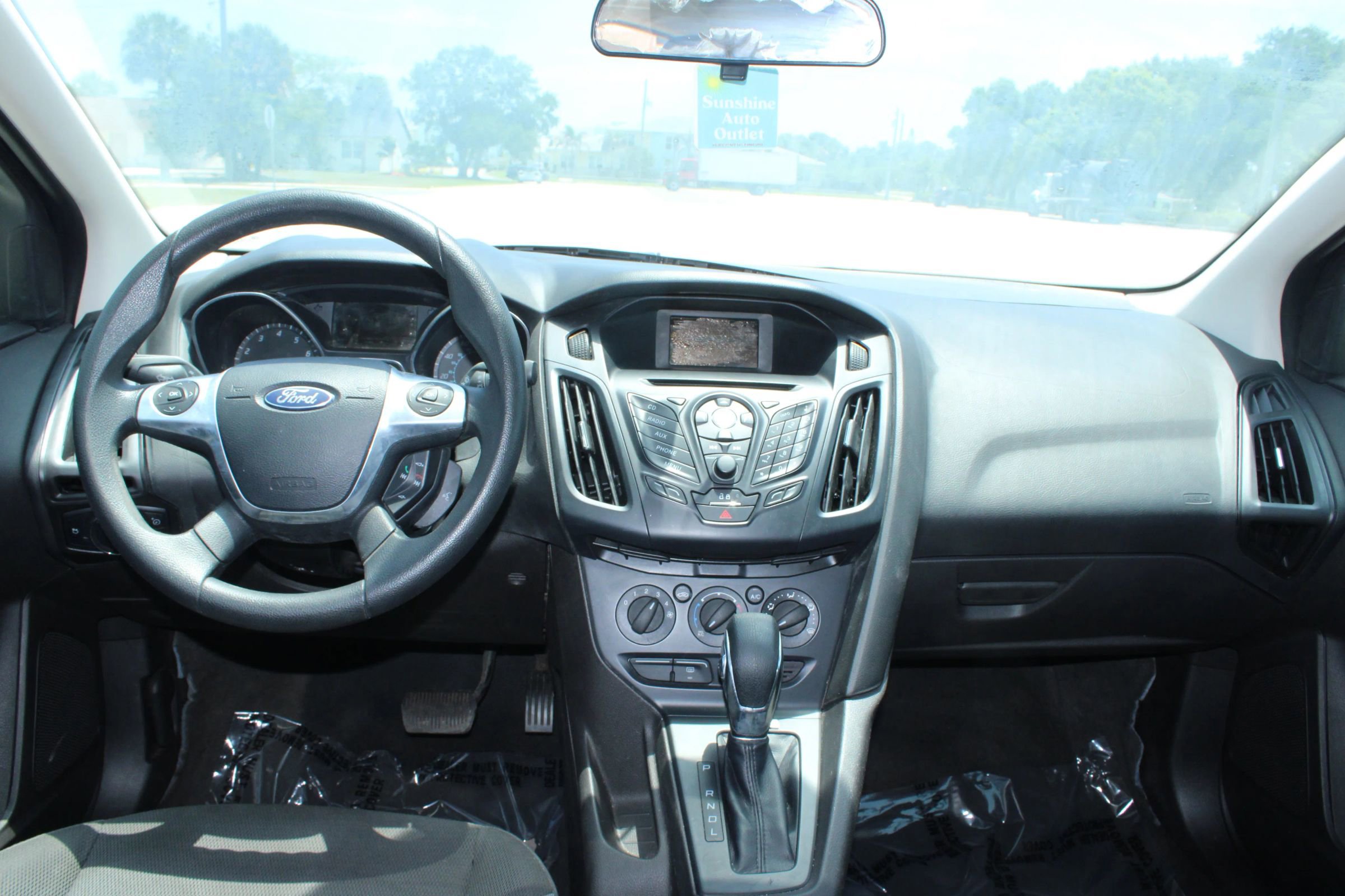 Used 2013 Ford Focus S FWD image 14
