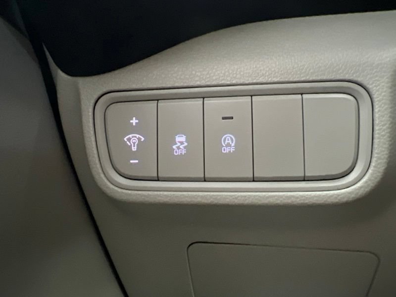 Certified 2024 Kia Soul LX FWD image 20