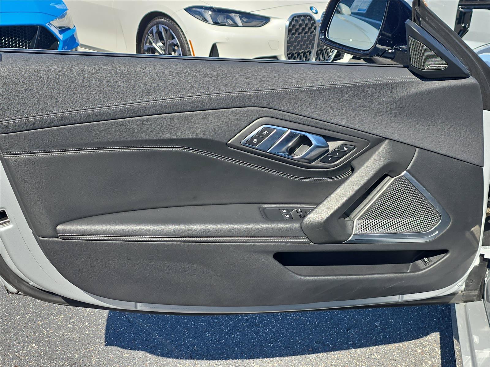 Used 2020 BMW Z4 sDrive30i w/ M Sport Package RWD image 8