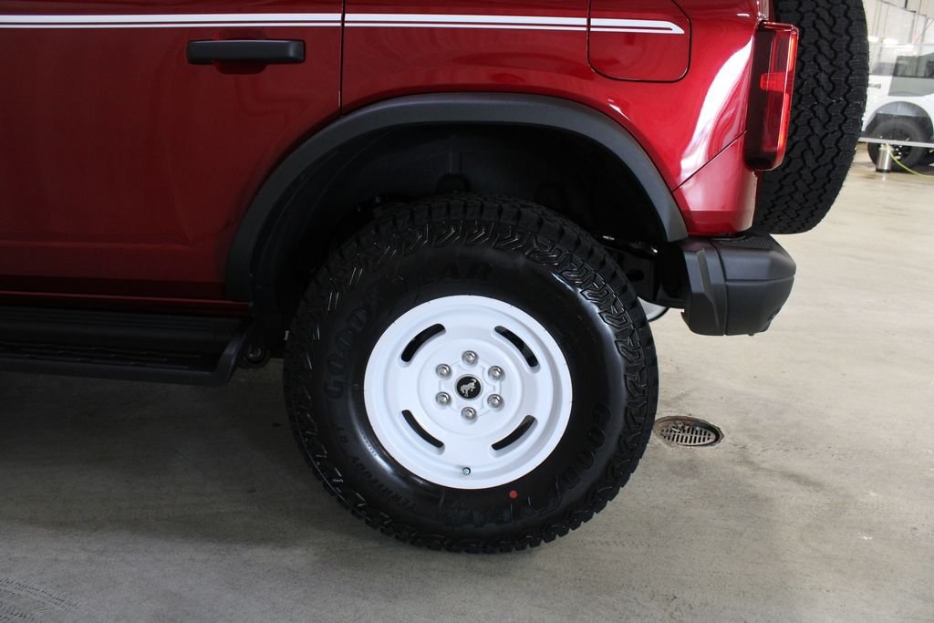 New 2026 Ford Bronco Heritage Edition AWD/4WD image 28